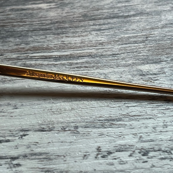 SALE❤️✨ALEXANDER MCQUEEN square-frame acetate unixes sunglasses ✨❤️ - Picture 7 of 14